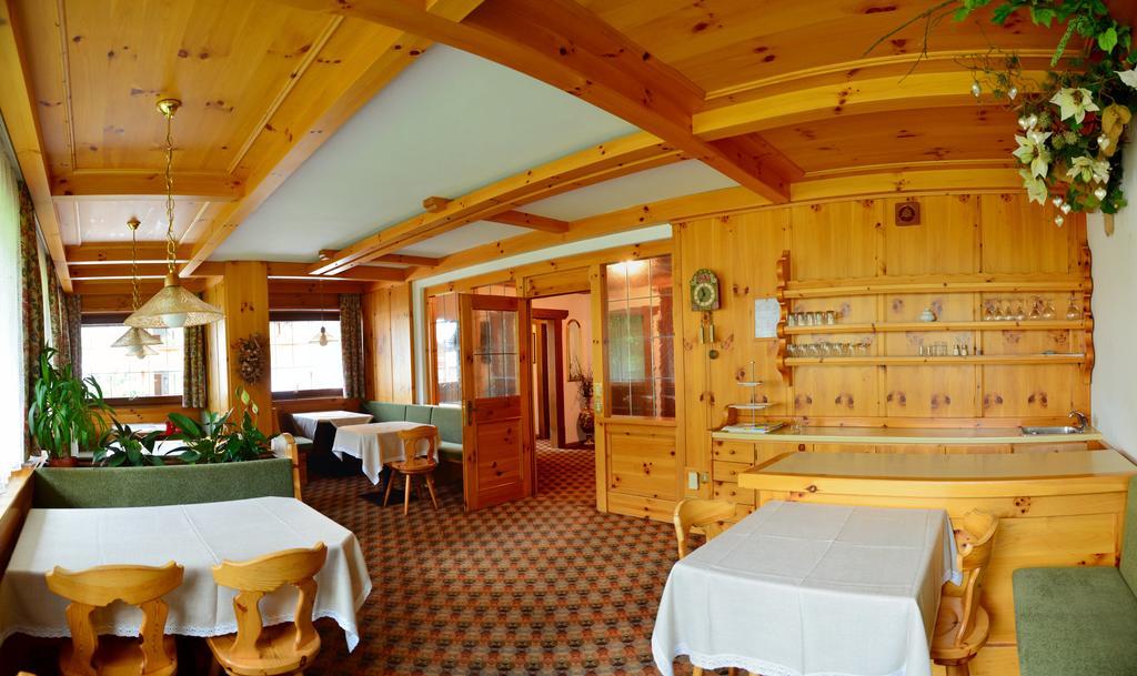 Garni Sayonara Bed & Breakfast San Vigilio Di Marebbe Exterior photo