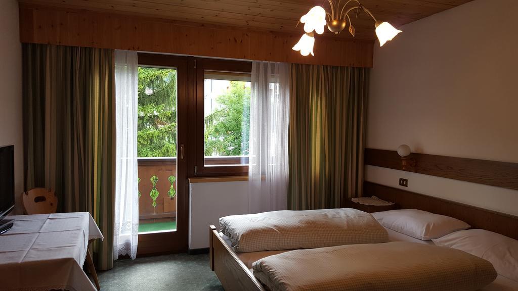 Garni Sayonara Bed & Breakfast San Vigilio Di Marebbe Exterior photo